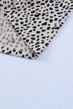 Load image into Gallery viewer, Red Cheetah Print O-neck Short Sleeve T Shirt