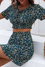 Load image into Gallery viewer, SMALL FLORAL CROP TOP AND HIGH WAIST SKIRT SET_CWSTB0130: GREEN / (L) 1