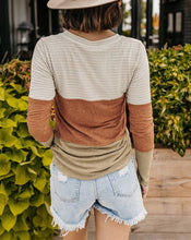 Load image into Gallery viewer, Orange striped block long-sleeved baggy blouse