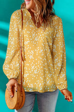 Load image into Gallery viewer, Yellow Split Neck Fall Printed Crinkled Blouse