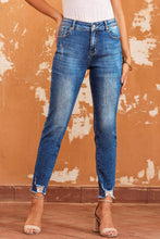 Load image into Gallery viewer, Blue Raw Hem Ankle-length Skinny Jeans