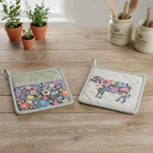 Load image into Gallery viewer, "Country Barn" Farm Animal-Themed Pocket Mitt
