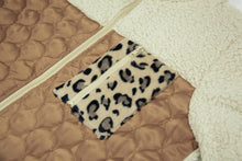 Load image into Gallery viewer, Paneled sherpa full zip jacket
