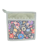 Load image into Gallery viewer, "Country Barn" Farm Animal-Themed Pocket Mitt
