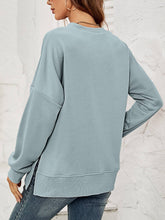 Load image into Gallery viewer, Crewneck Hem Split Pullover Sweatshirt
