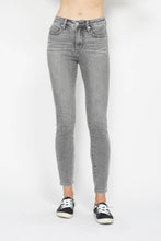 Load image into Gallery viewer, Lotus-Tummy Control Skinny Jean Judy Blue
