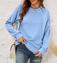 Load image into Gallery viewer, Crewneck Hem Split Pullover Sweatshirt
