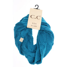 Load image into Gallery viewer, Kids Solid Cable Knit CC Infinity Scarf
